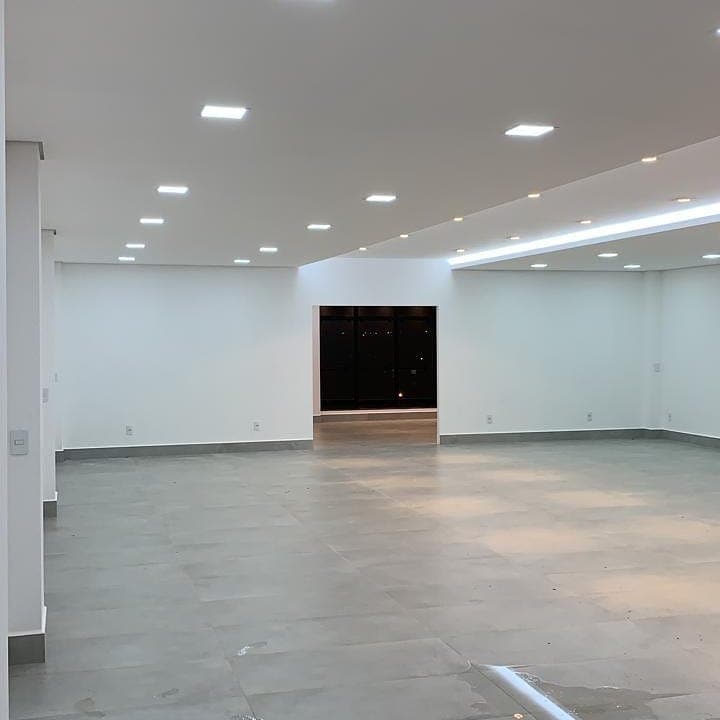 Barracão — Estrutura metálica