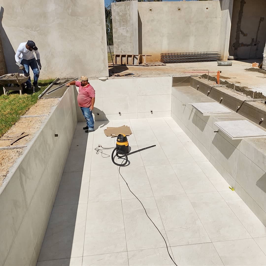 Piscina — Estrutura